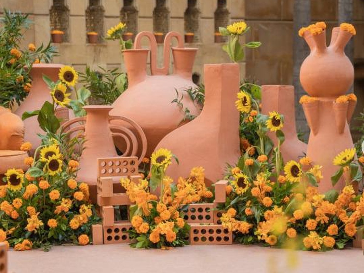 Bespoke terracotta decor installation